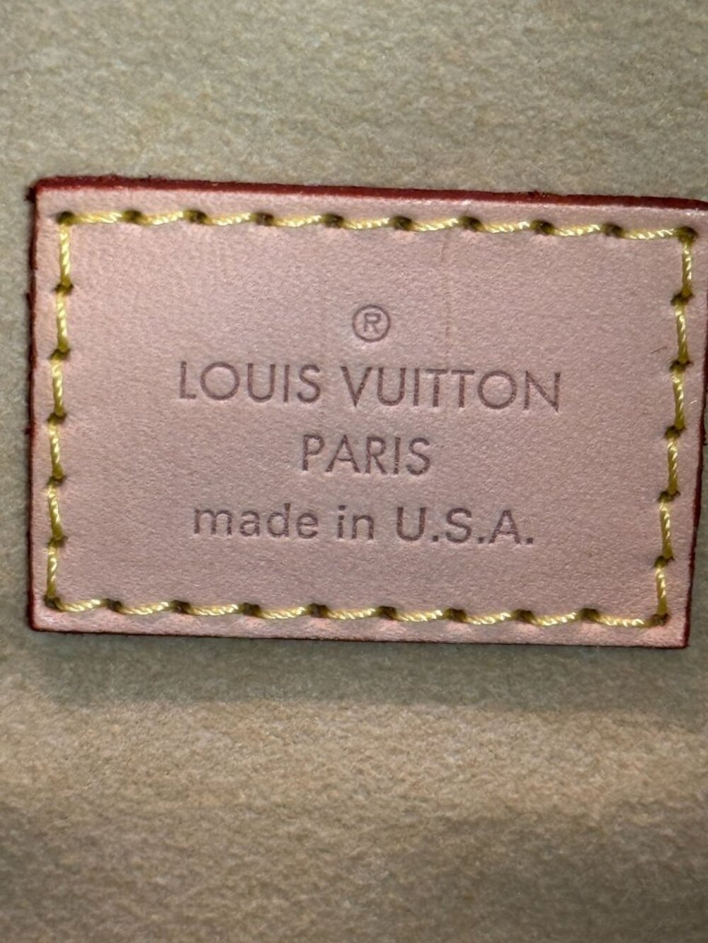 Louis Vuitton Artsy Handbag Monogram Canvas MM Bag - Picture 15 of 15